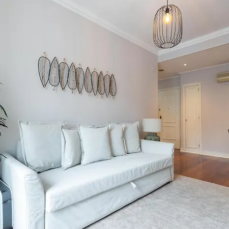 Living Chiado Apartment Lisbon